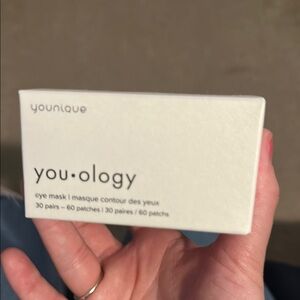 Younique You-ology Eye Mask - White